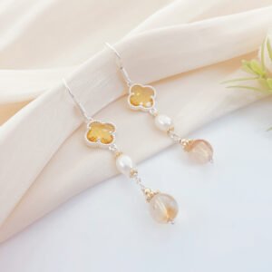 006 moonlit golden leaf pearl earrings